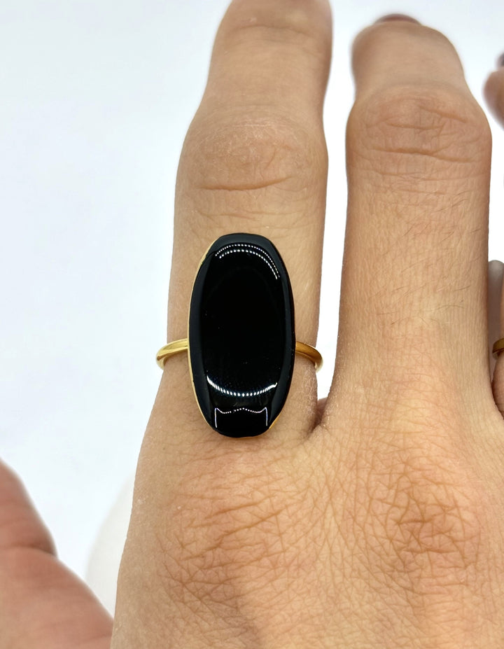 Serene ring (black)